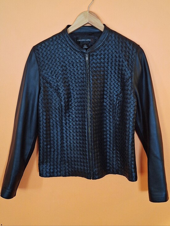 Colleen Lopez Jackets & Blazers - Colleen Lopez 100% Leather Black Womens Motorcycle Jacket Sz 12 Weave